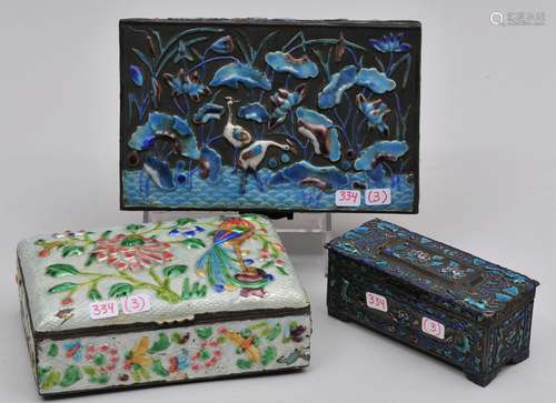 Lot of three boxes. China. Early 20th century. Enamel work with decoration of birds and flowers. Largest- 6