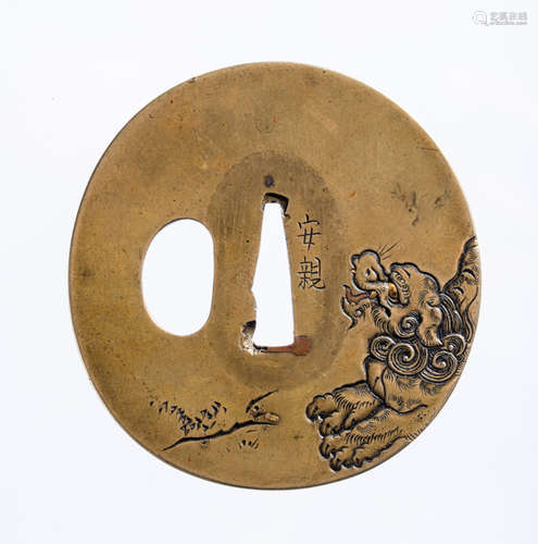 A FINELY CARVED SENTOKU TSUBA