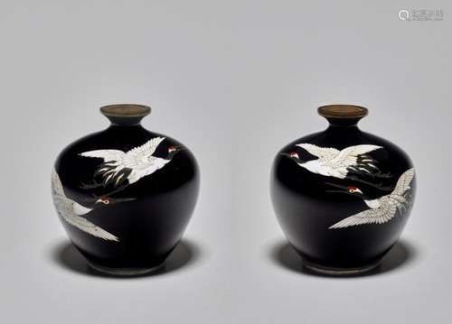 A PAIR OF SMALL CLOISONNÉ VASES WITH CRANES