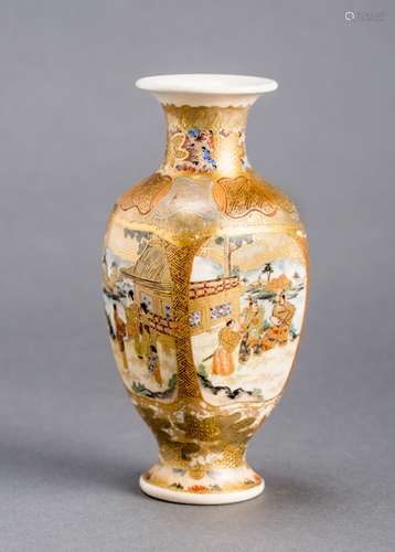 FUKUBE: A SMALL SATSUMA VASE