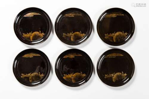 SET OF SIX LACQUERED PLATES