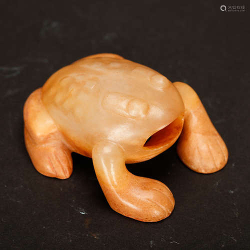 CHINESE ARCHAIC JADE TOAD