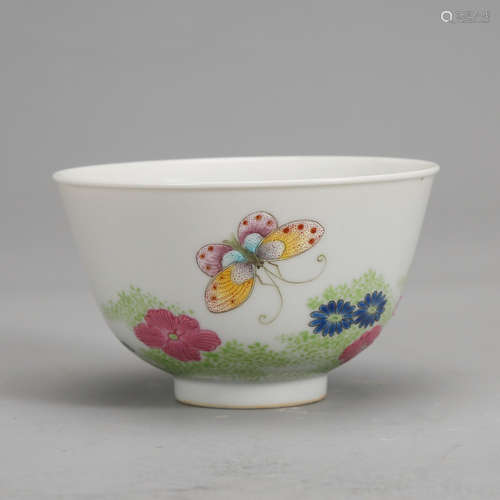 CHINESE FAMILLE ROSE PORCELAIN BOWL