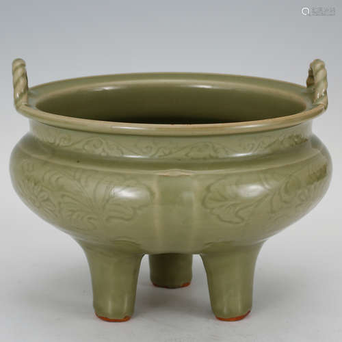 CHINESE CELADON GLAZED TRIPOD CENSER