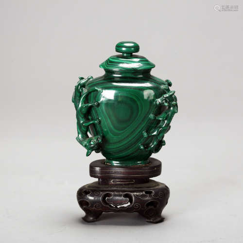 CHINESE MALACHITE CARVED COVER VASE