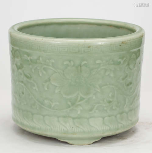 CHINESE CELADON GLAZED TRIPOD CENSER