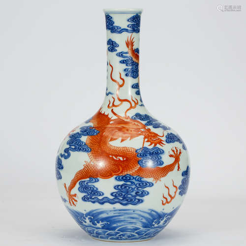 CHINESE BLUE WHITE IRON RED DRAGON VASE