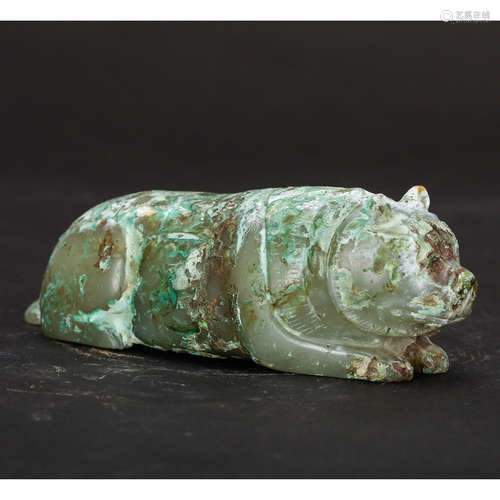 CHINESE ARCHAIC JADE BEAST