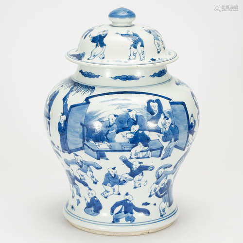 CHINESE BLUE AND WHITE JAR