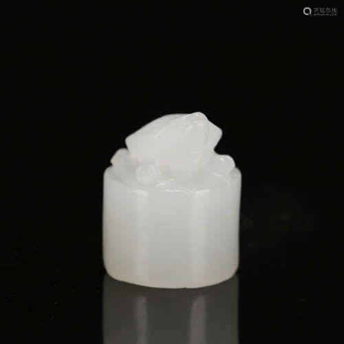 CHINESE WHITE JADE SEAL