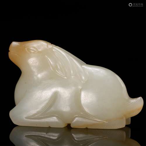 CHINESE JADE CARVED BEAST