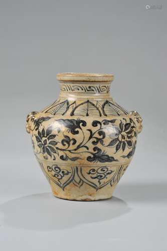 CHINESE PORCELAIN JAR