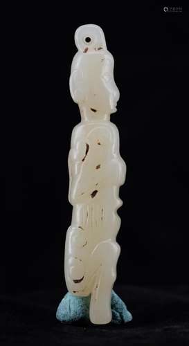 CHINESE ARCHAIC JADE PENDANT