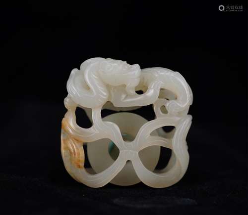 CHINESE WHITE JADE CHILONG PENDANT