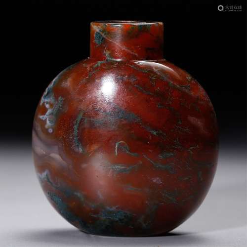 CHINESE PLAIN AGATE SNUFF BOTTLE