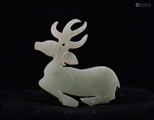 CHINESE ARCHAIC JADE DEER