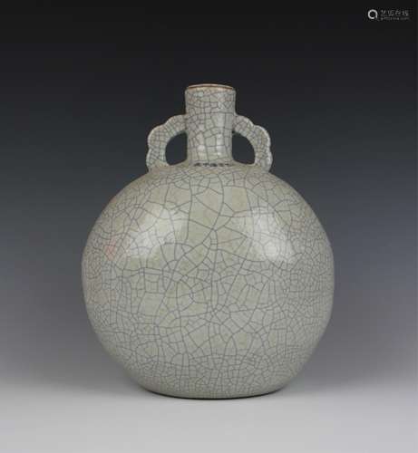 CHINESE CRACKLE GLAZED MOON FLASH VASE