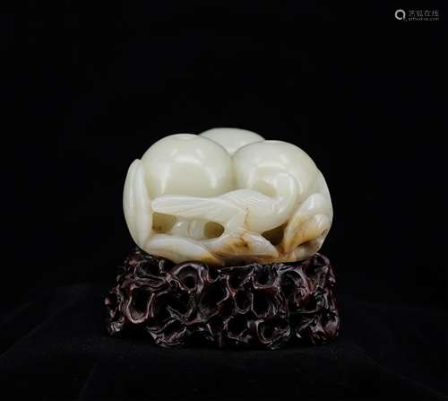 CHINESE WHITE JADE CARVED PEACH WITH STAND