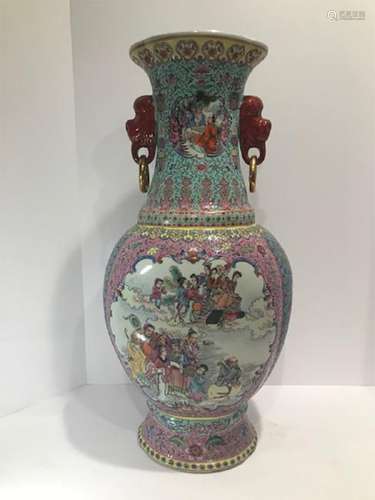 Large 20th Century Chinese Famille Rose Porcelain Vase