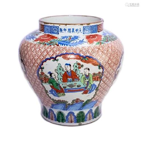 Chinese Ming Dynasty Blue and White Wucai Jar