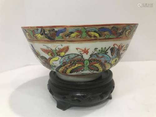 Chinese Late Qing Dynasty Famille Rose Porcelain Bowl