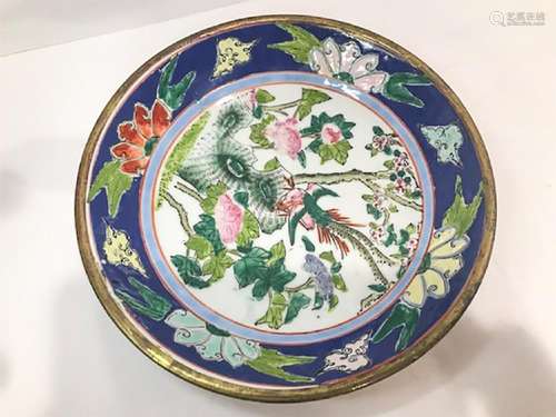 19th Century Chinese Famille Rose Porcelain Plate