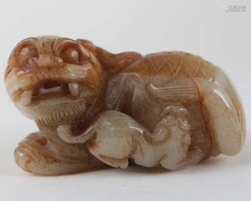 LIONS CARVED JADE PENDANT