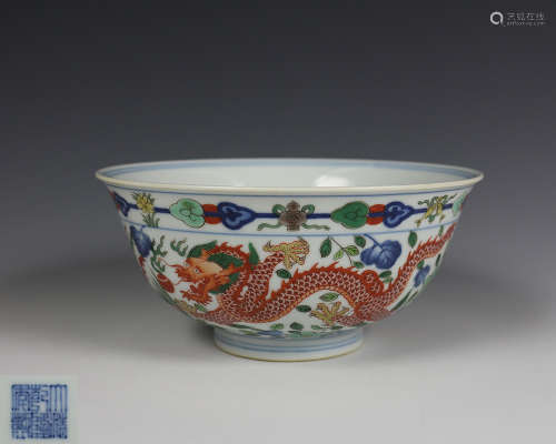 QIANLONG MARK WUCAI BOWL WITH DRAGON&PHOENIX BOWL