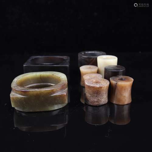 SET OF QIJIA CULTURE JADE CARVED PENDANTS