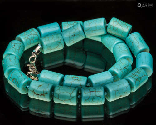 TURQUOISE NECKLACE