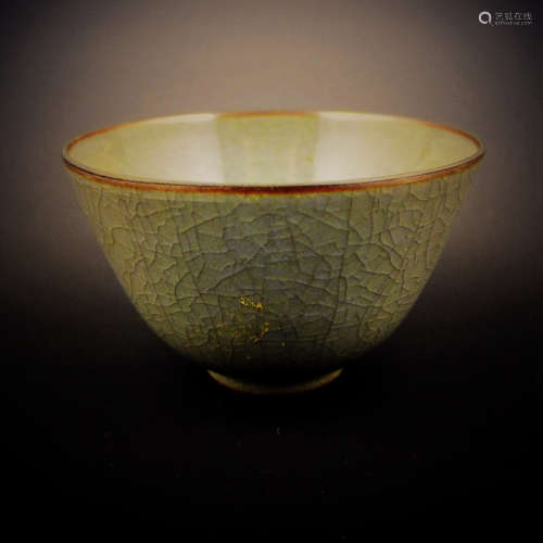 Mid-Qing Dynasty Chenghua Imitation Cup