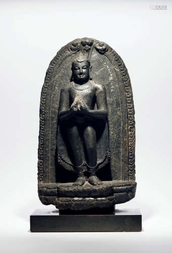 10世纪 黑石雕释迦牟尼