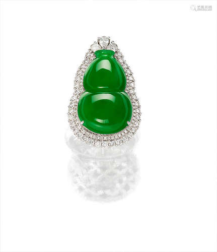 A Jadeite and Diamond Ring/Pendant