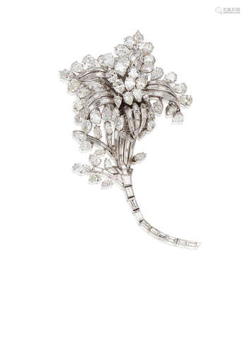 A Diamond Brooch/Pendant, by David Webb, Circa 1960