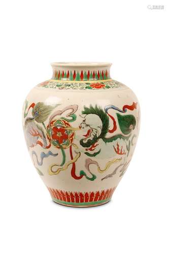 A FAMILLE VERTE 'BUDDHIST LION DOGS' JAR. Qing Dyn