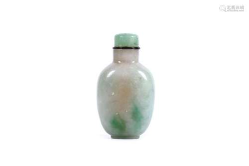 A JADEITE SNUFF BOTTLE. Qing Dynasty. Of slender u