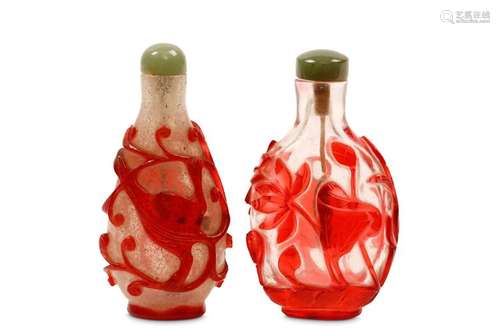 TWO OVERLAY RED GLASS SNUFF BOTTLES. Qing Dynasty.