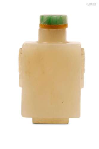 A WHITE JADE SNUFF BOTTLE. Qing Dynasty. Of rectan