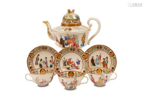 A FAMILLE ROSE TEA POT WITH COVER TOGETHER WITH TH