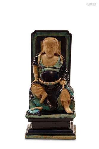 A CHINESE TURQUOISE AND AUBERGINE GLAZED MODEL OF