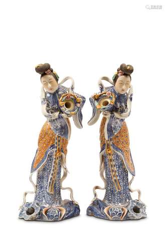 A PAIR OF CHINESE FAMILLE-ROSE-ENAMELLED AND UNDER