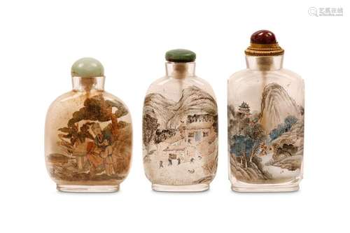 THREE INSIDE-PAINTED SNUFF BOTTLES. Qing Dynasty.