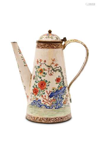 A LARGE CHINESE CANTON ENAMEL COFFEE POT AND COVER