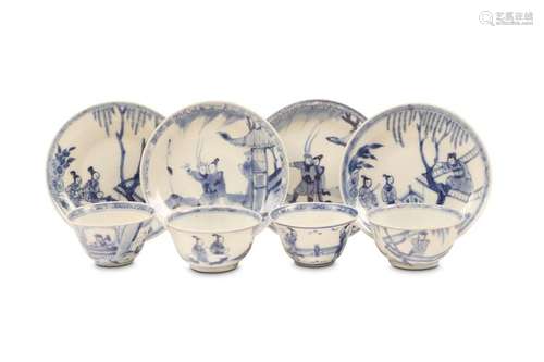 A SET OF FOUR BLUE AND WHITE TEA BOWLS AND SAUCERS