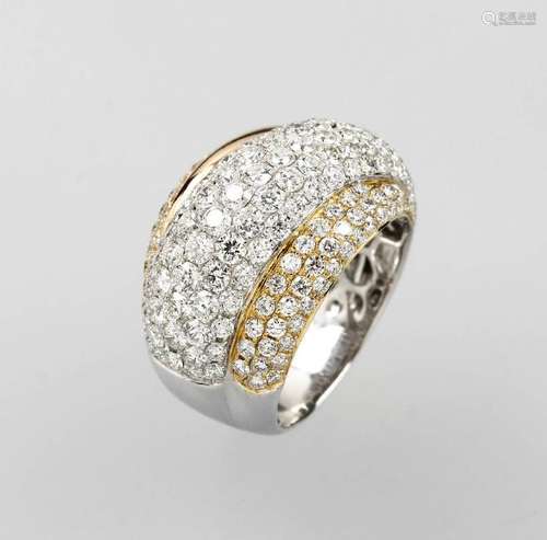 18 kt gold ring with diamonds