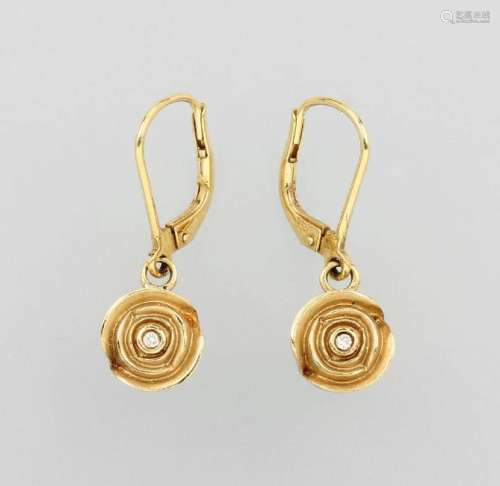 Pair of 18 kt gold earrings JETTE JOOP with brilliants