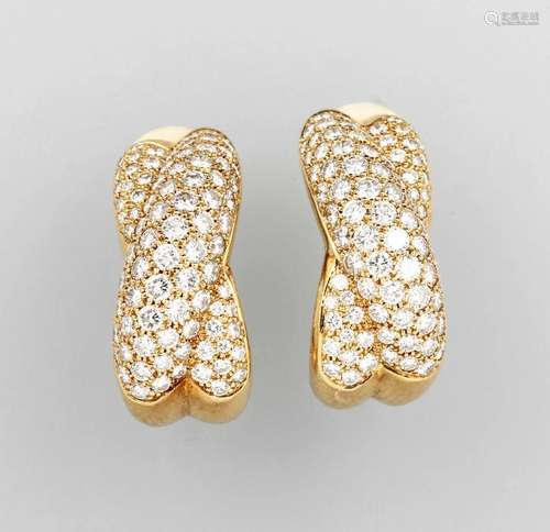 Pair of 18 kt gold CARTIER clip earrings with