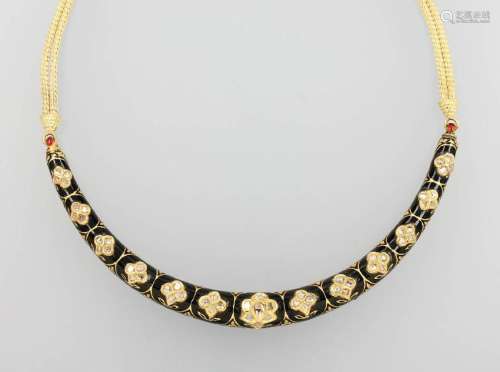 22 kt gold necklace with diamond roses and enamel