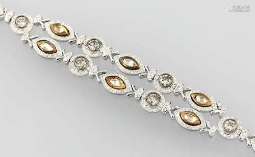 18 kt gold bracelet with diamonds