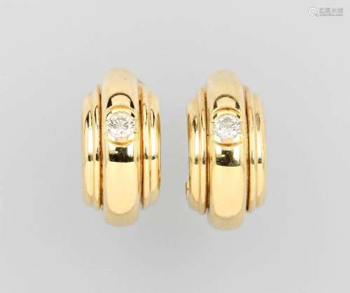 Pair of 18 kt gold earrings/-clips PIAGET POSSESSION